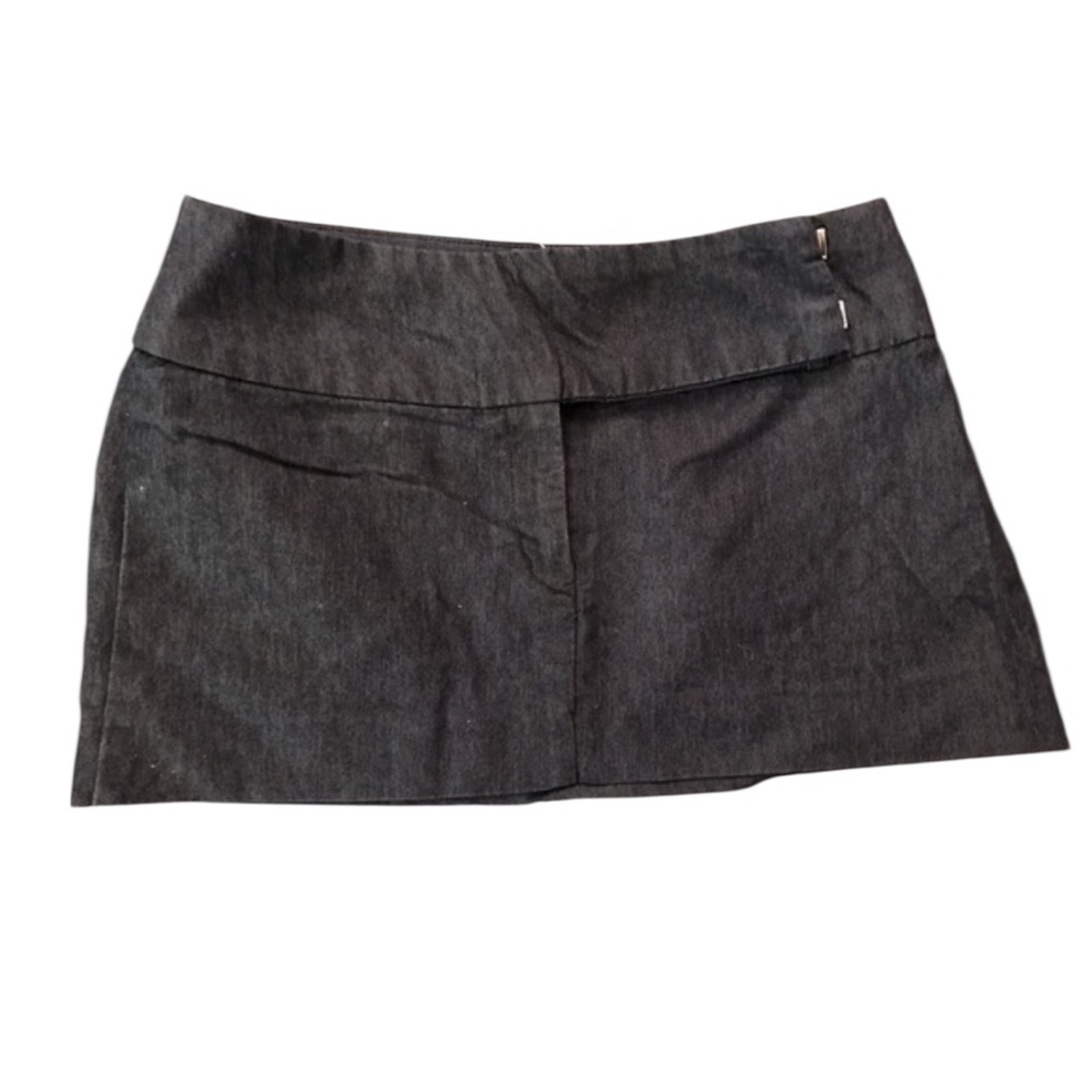 Very short, very sexy 💋 skirt